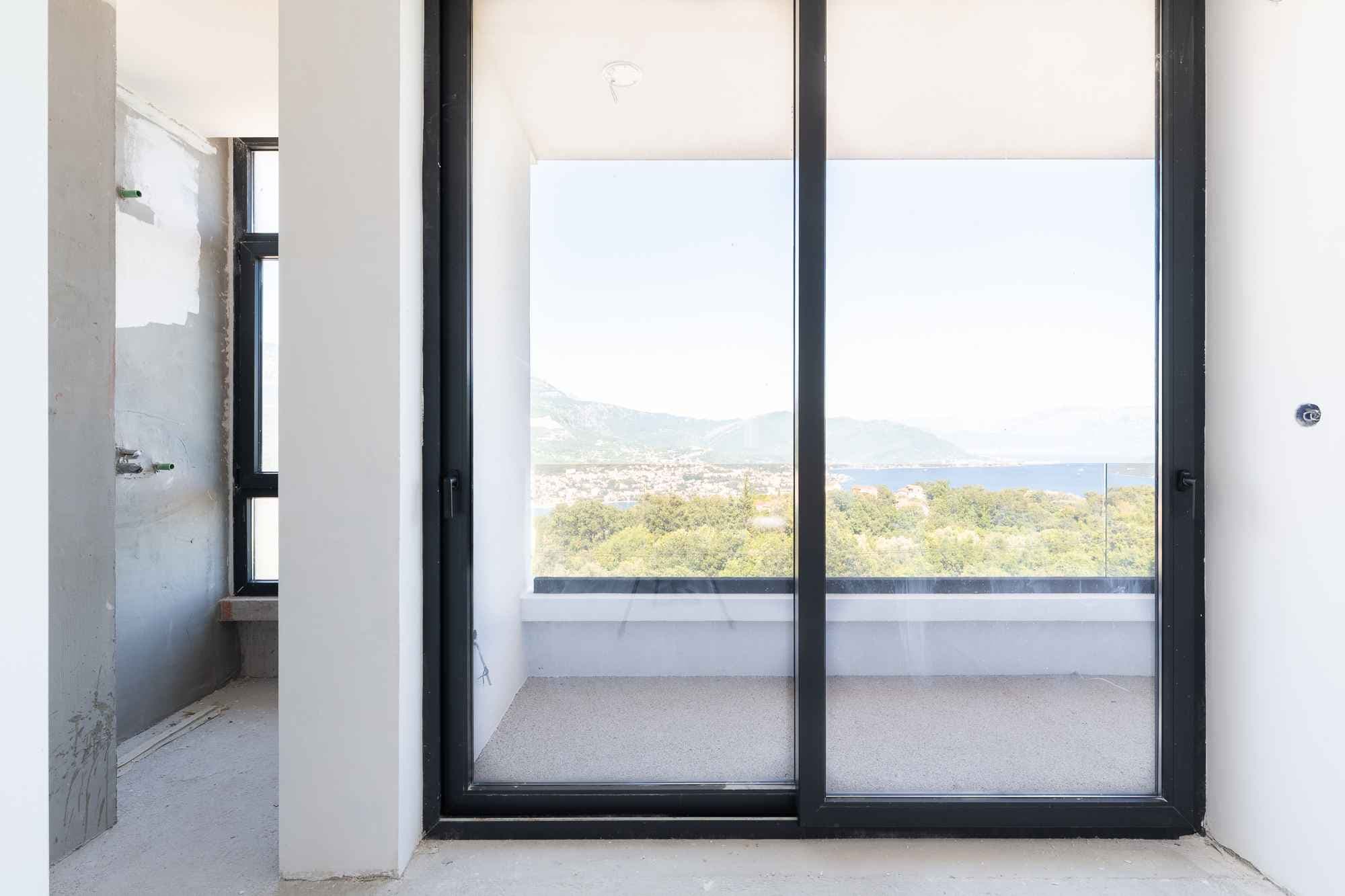 Herceg Novi – Luxury Duplex with Panoramic Bay Views