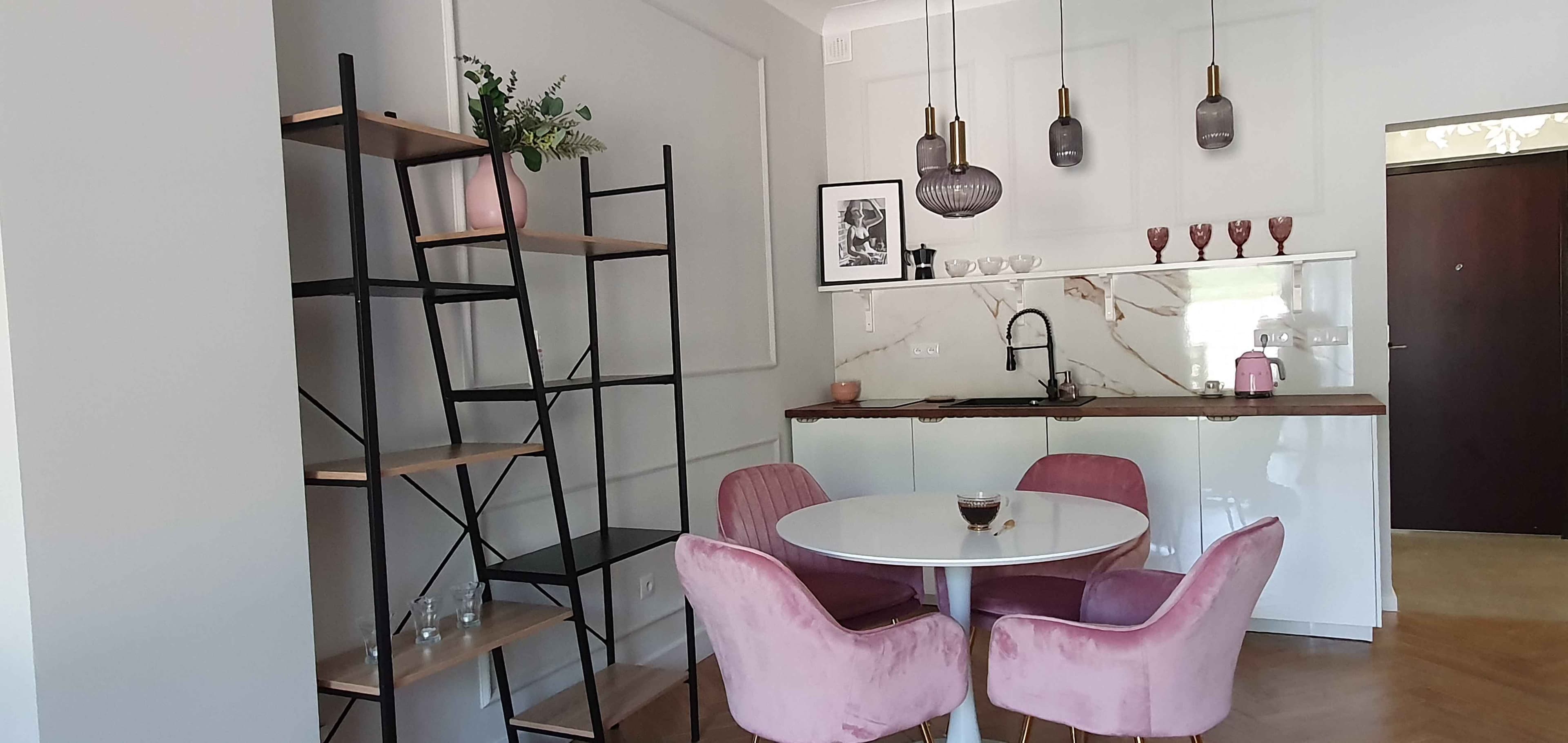 Predaj apartmánu v Budve v komplexe s bazénom