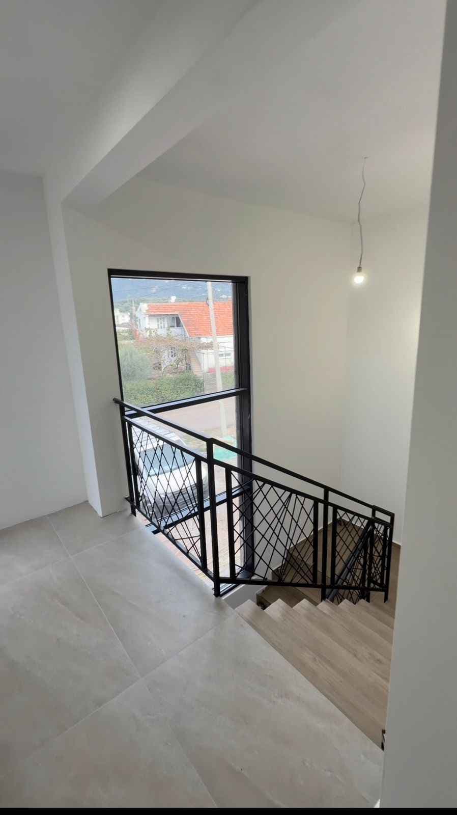 Luxusný dom v Bare – 225 m² obytnej plochy