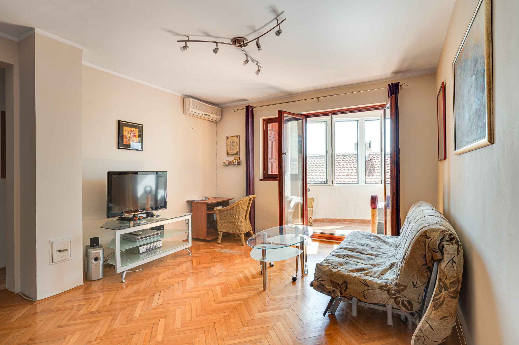 Two-bedroom apartment in Budva