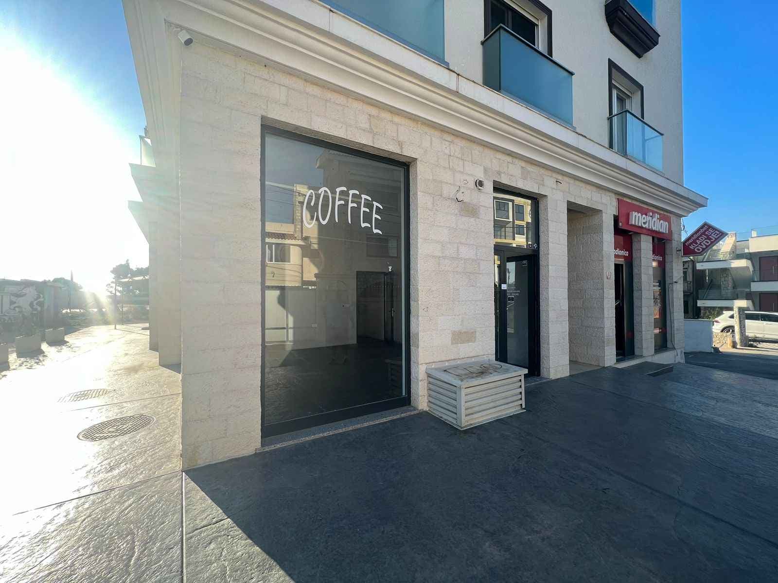 Commercial Space for Business in the Heart of Bar