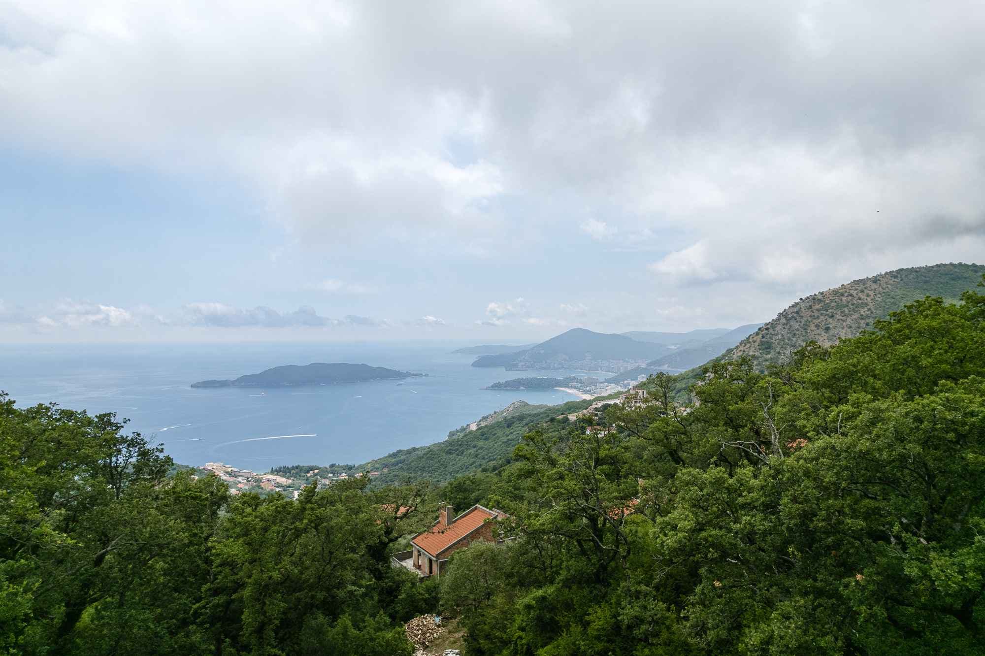 Land plot 2414 m² – Kuljače, Budva | UTU for 4 tourist buildings